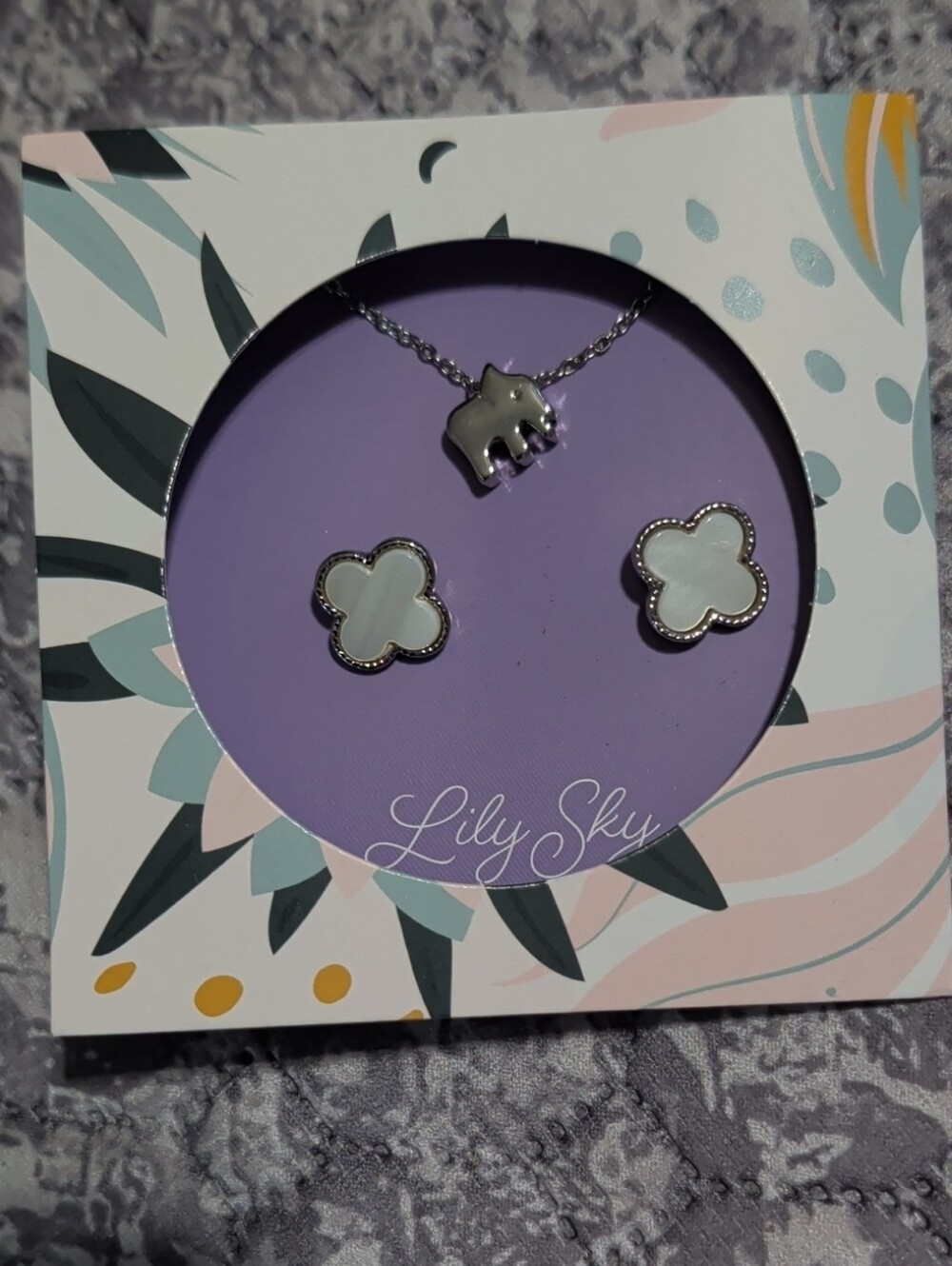 NWT Lily Sky Karma Jewelry Set - Elephant Charm Necklace & Clover Earrings